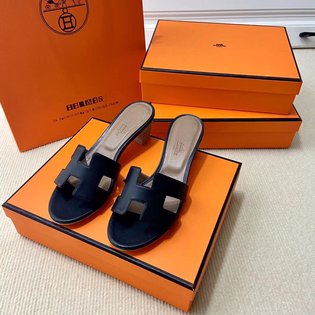 에르메스 올수공 오아시스 슬리퍼 샌들 스위프트 37